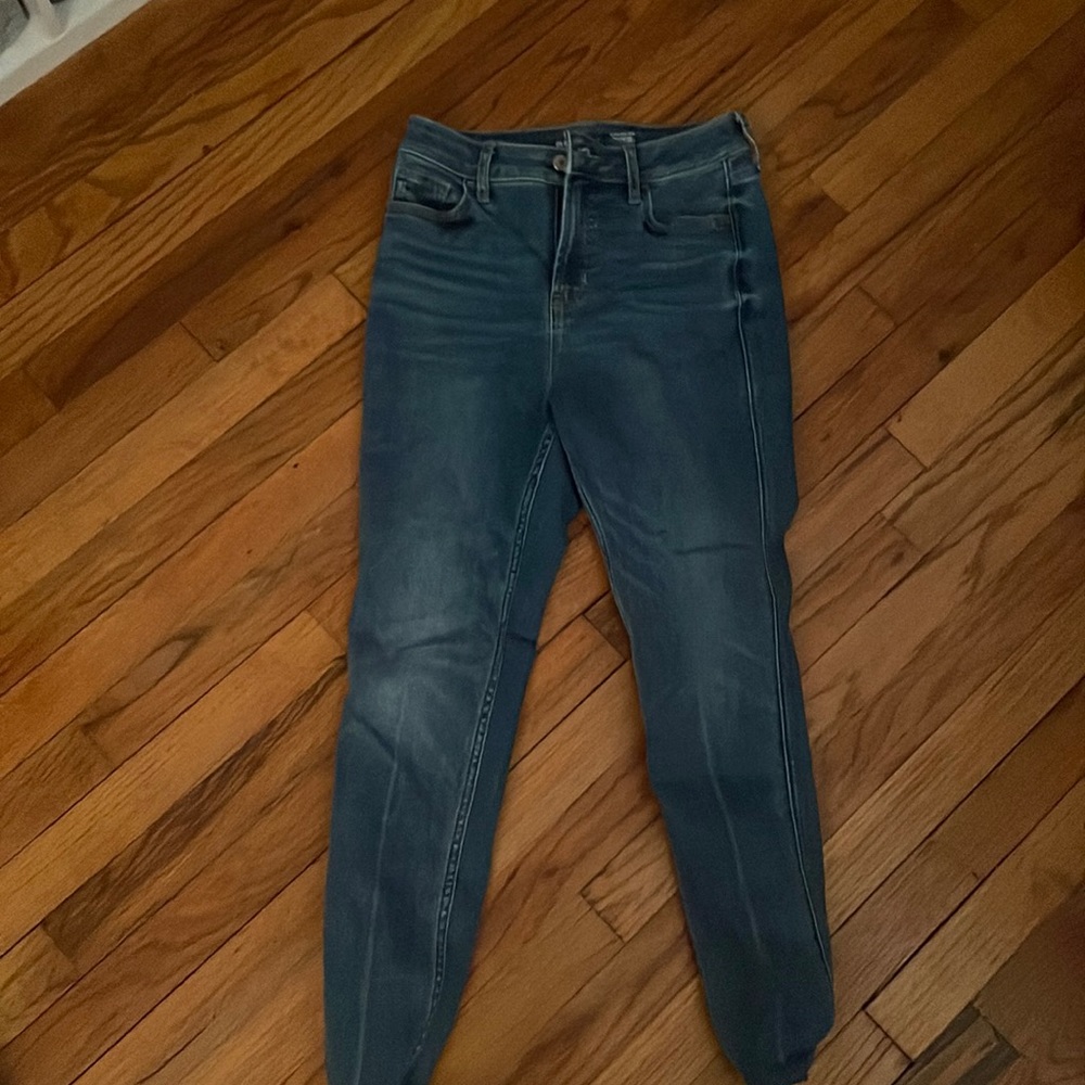 jeans